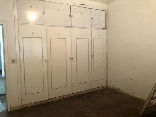 Imagen 15 de 25 de Casa Ph Venta - 3 Ambientes Con Patio - Castelar Sur - Permuta