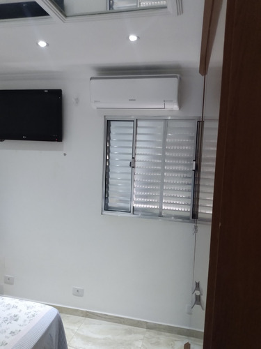 Vendo Casa Térrea 131m2 Com 3 Dormitórios, Sendo 1 Suíte.