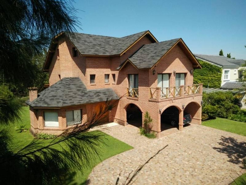 Imagen 13 de 13 de Nordelta - La Isla | Casa Al Agua En Venta Oportunidad!