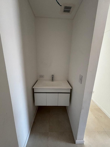 Venta 3 Ambientes Con Balcón Terraza Almagro