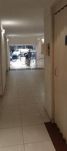 Departamento En Belgrano En Alquiler De 2 Ambientes Balcón Francés