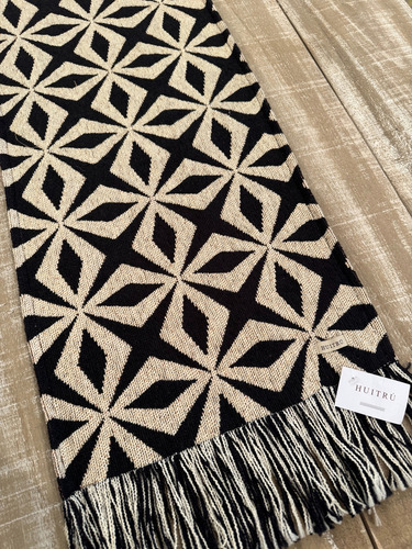 Camino De Mesa Chenille Decorativo 1,60x0,36 Nordico Huitrú Ébano Estampado