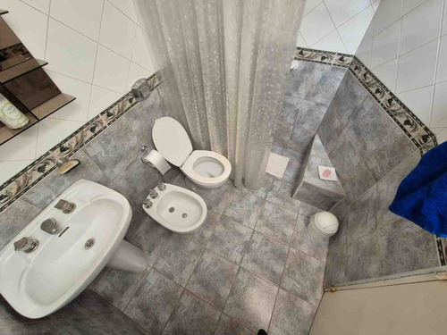 Se Vende Hermosa Casa En Arguello - 4 Dormitorios!