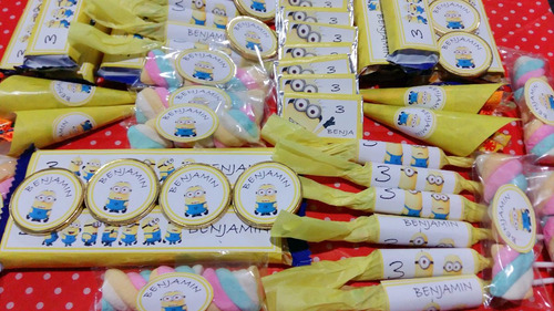 Candy Bar Minions Recargado!! - 10 Chicos/60 Golosinas !!!