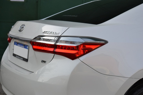 Toyota Corolla Xli 2017 ( Linea Nueva) Color Blanco Perlado