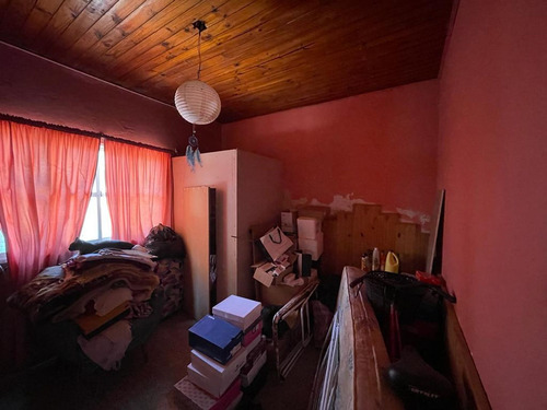 Imagen 4 de 11 de Casa Centrica De Dos A Tres Dormitorios