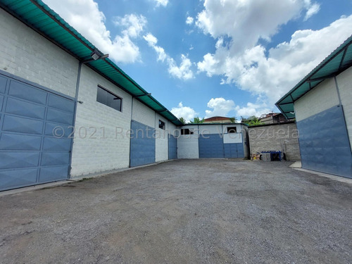 Ms: 25-1389. En Venta Excelente Galpón En Mariches. A=1500 M2, 2b, 12p.