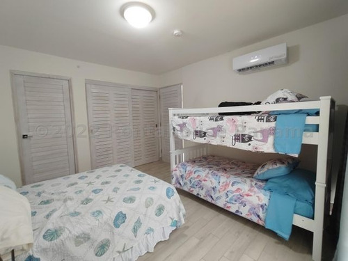 Imagen 6 de 19 de Exclusivo Apartamento A Unos Pasos Del Mar En Playa Caracol Djn21-9321