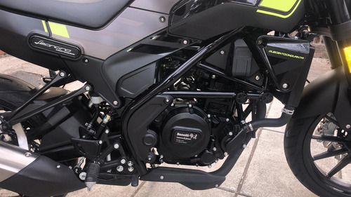 Benelli Leoncino 250