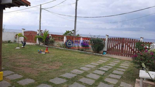 Imagem 2 de 15 de Casa De Rua-à Venda-cordeirinho-maricá - Maca70004