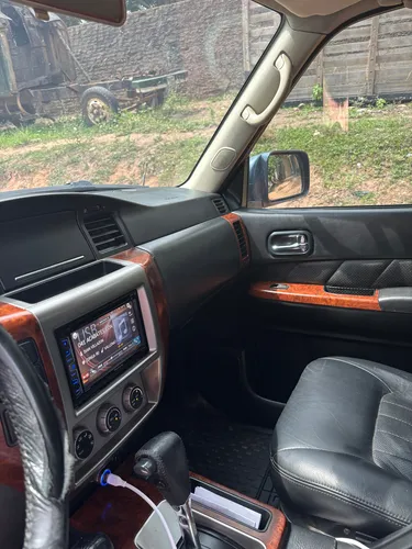 Nissan Patrol 3.0 Y61 Grx