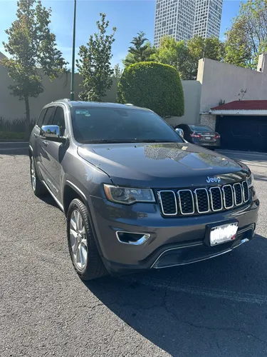 Jeep Grand Cherokee 3.6 Limited Lujo 4x2 Mt