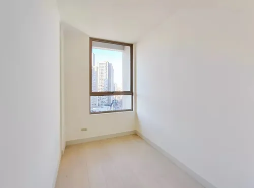 Comodo Departamento En Arriendo