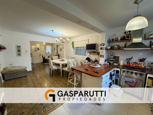 Ph Sin Expensas En Venta En San Isidro Con Patio