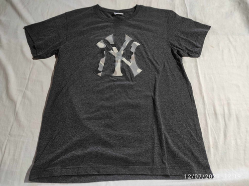 Playera Baseball Yankees Talla L 