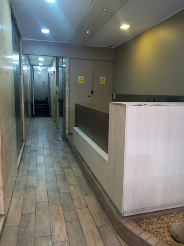Imagen 7 de 10 de Venta Oficina En Microcentro Con Patio