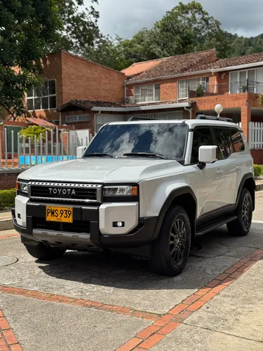 Toyota Prado 2.7 Diésel Tx-L
