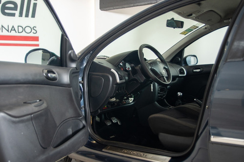 Peugeot 207 2011 1.6 Sedan Xt