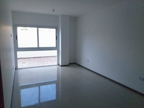 Imagen 5 de 17 de Departamento Un Dormitorio Sobre Costanera En Carlos Paz