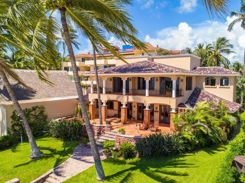 Imagen 2 de 14 de Casa En Venta, Frente A Playa, Bucerias $2,650,000 Usd