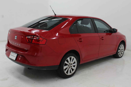 Imagen 5 de 15 de Seat Toledo 2015 4 Cilindros