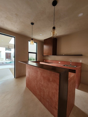 ¡hermosa Casa Remodelada En Mérida Centro Santa Ana!habita
