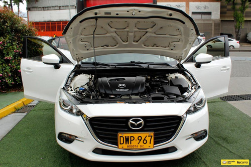 Mazda 3 2.0 Touring