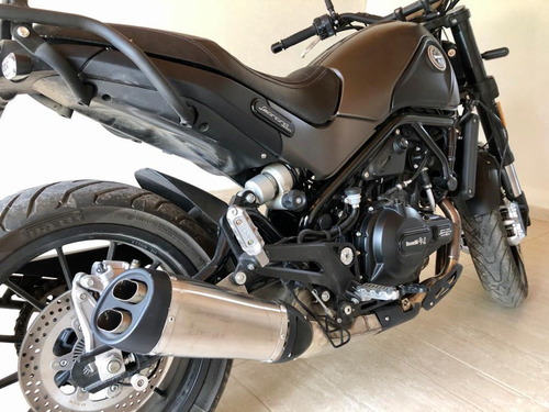 Benelli Leoncino 500