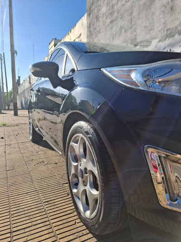 Ford Fiesta Kinetic 1.6 Design 120cv Titanium