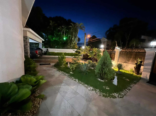 Imagen 13 de 25 de Vendo Espectacular Casa Alameda Tres Hab Con Su Baño