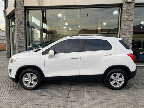 Imagen 7 de 11 de Chevrolet Tracker 1.8 Ltz Fwd Mt 140cv