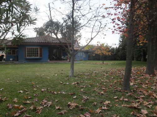 Excelente Terreno Central Con Linda Casa En Curicó
