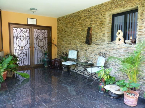 Imagen 1 de 14 de Lujosa Casa De 622m2. Urb. Guataparo Country Club