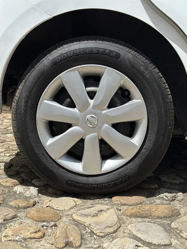 Nissan March 1.6 Active