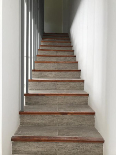Imagen 10 de 23 de Duplex A Estrenar - 3 Amb -patio U Coch Doble-olivos