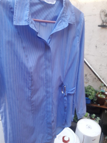 Vendo Camisa De Mujer Sara ( Leer Bien)