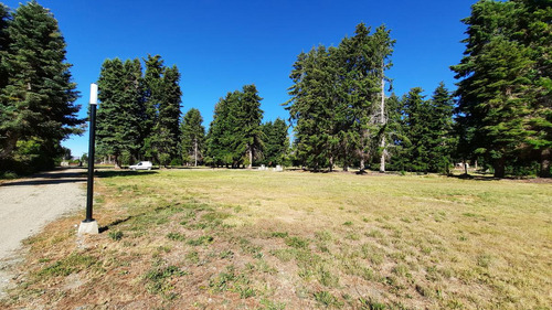 Terreno En Barrio Cerrado Con Costa De Lago