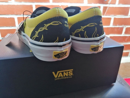 Tenis Vans Bob Esponja Slip-on Talla 26.5 (Usado)
