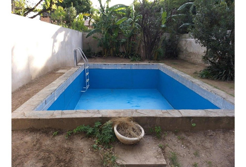 Imagen 6 de 8 de Lote Con Galpón Y Piscina, Gran Espacio Libre.