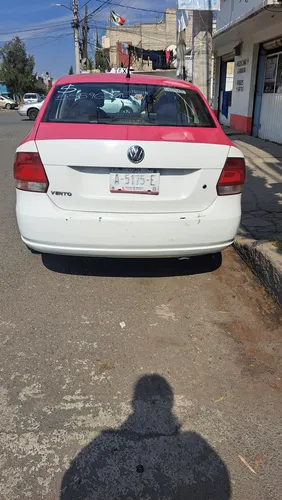 Volkswagen Vento 1.6 Highline At