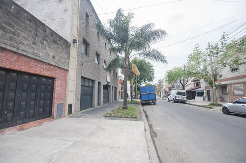 Se Vende Hotel Familiar/ Terreno (lote) En Villa Lugano