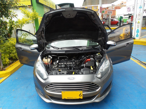 Ford Fiesta 1.6 Se At