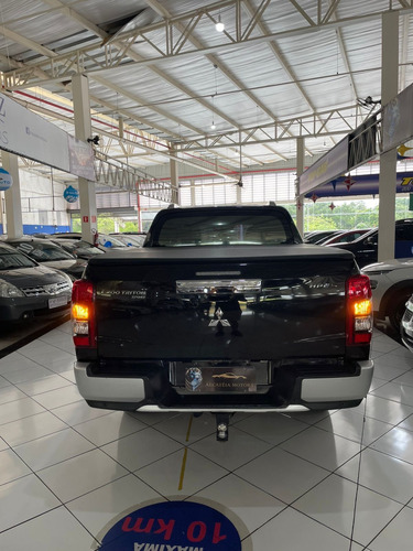 Mitsubishi L200 2.4 Triton Sport Hpe S Cab. Dupla 4x4 Aut. 4p