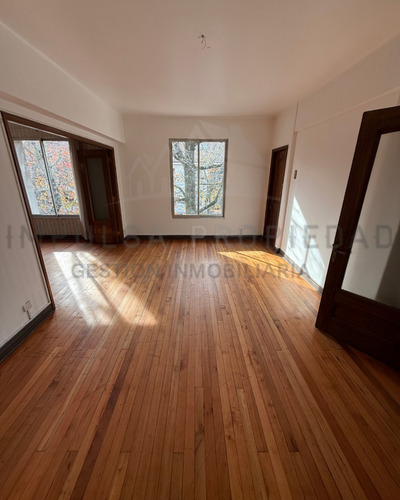 Amplio Departamento En Venta En Plaza Perú, Concepción