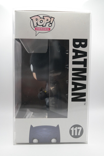 Funko Pop! Batman Dark Knight Returns Black Suit #117 (Usado)