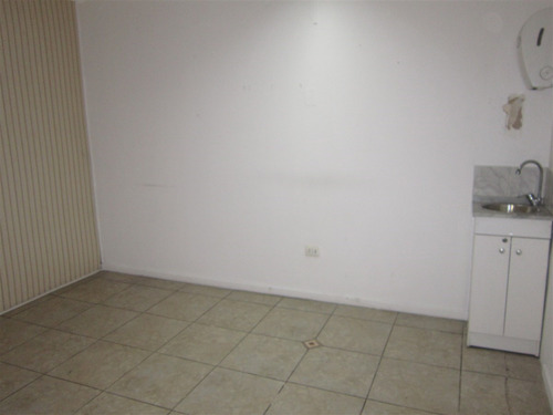 Amplia Oficina En Venta En El Corazón De Providencia