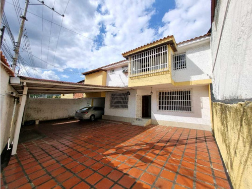 Casa En Venta Urb. El Castaño Maracay Edo. Aragua