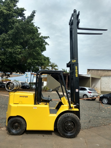Empilhadeira Hyster 2,5t 50n