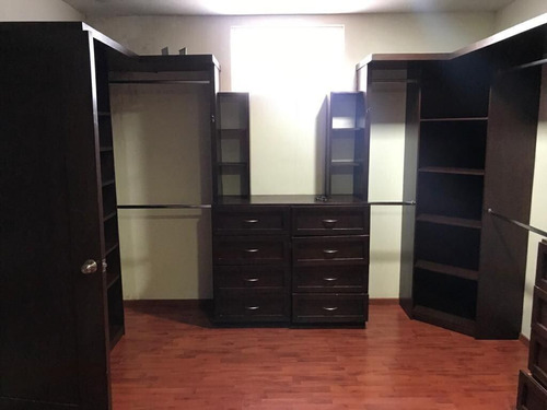 Casa En Venta En Canterías En Monterrey