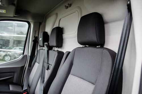 Ford Transit 2.2 Furgon Largo 350l